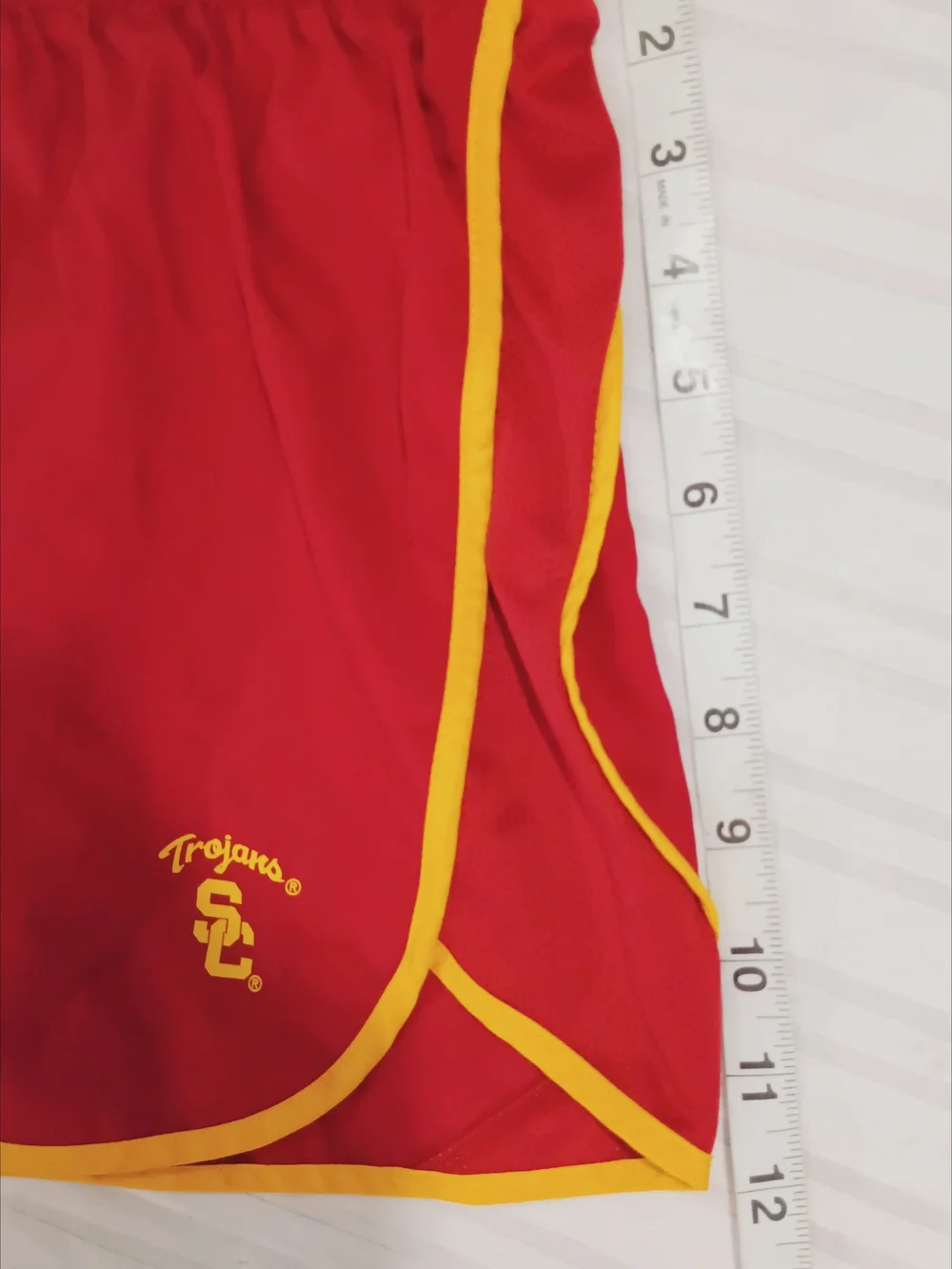Nike Shorts Womens S Youth XL USC Trojans NCAA 3.5